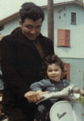 Fausta Bianchi - Con mio padre alla guida della nostra Vespa-vespa